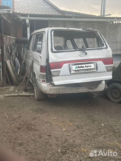 Mazda Bongo Friendee 2.0 AT, 2001, битый, 250 000 км