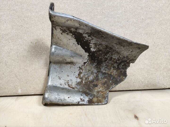 Пыльник шруса Audi 80