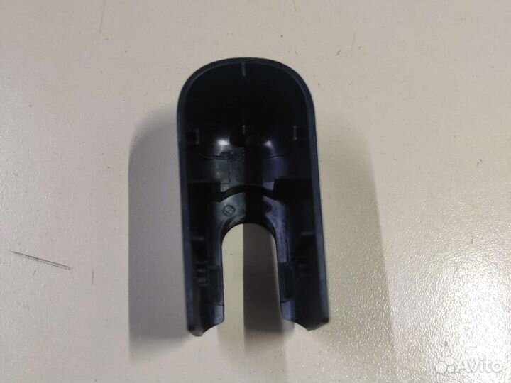 Крышка заднего щеткодержателя hyundai ix35