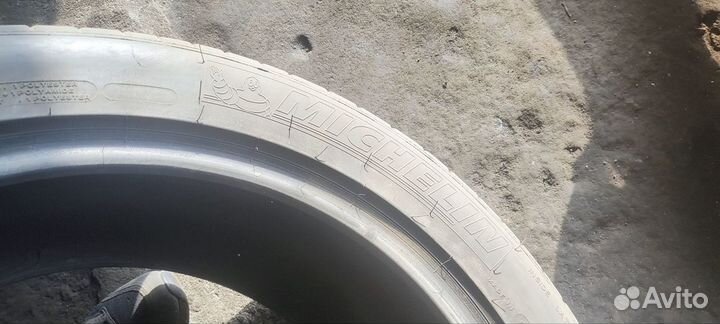 Michelin Pilot Super Sport 255/45 R19 100Y