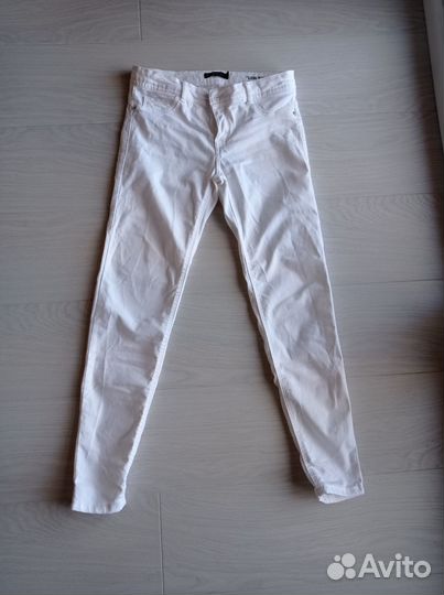 Джинсы белые 42-44