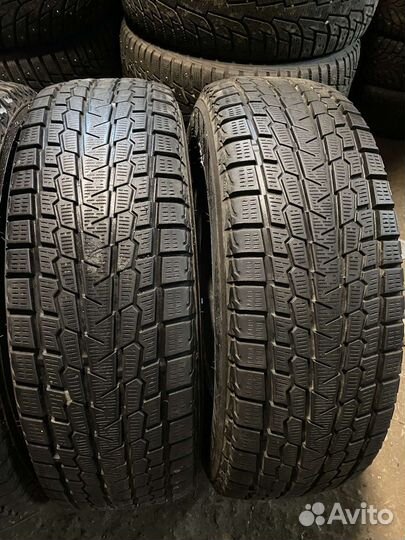 Yokohama Ice Guard SUV G075 215/70 R16
