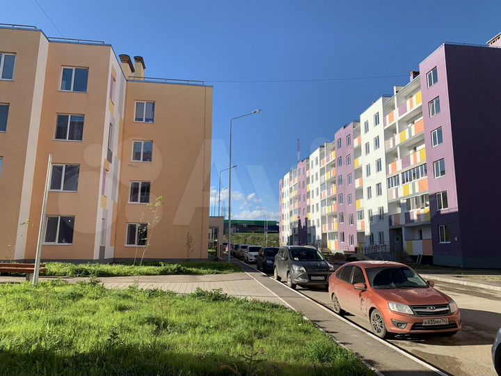 2-к. квартира, 51 м², 4/6 эт.