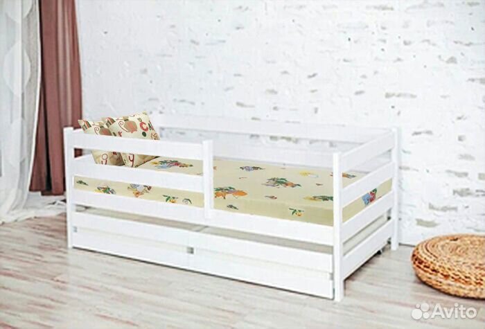 Кроватка софа эко от 2х лет с бортиком из натураль