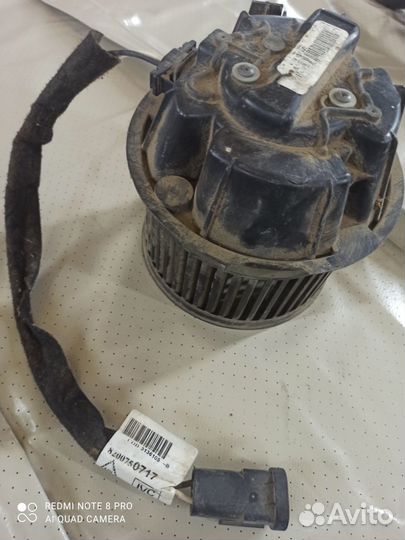 Моторчик печки+проводка отопителя renault logan