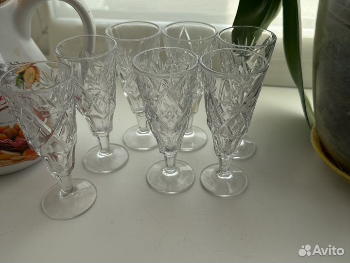 Хрустальные стопки рюмки