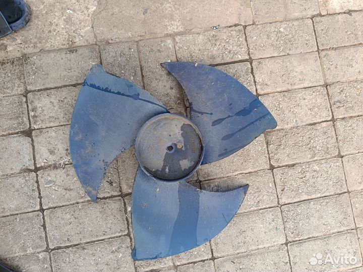 Крыльчатка вентилятора конденцеонера
