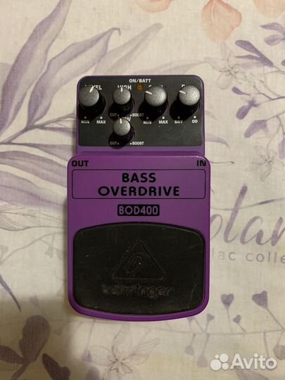 Behringer BOD400 Педаль эффектов бас-гитарная