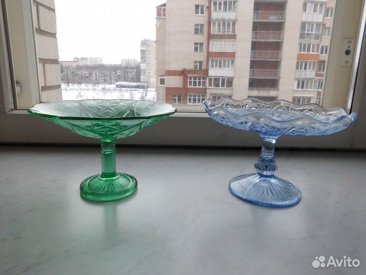 Ваза на ножке из цветного стекла, хрусталя, СССР