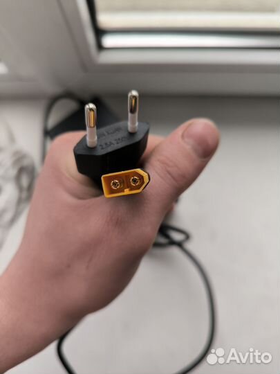 Быстрая зарядка для электро-самоката/ велосипеда