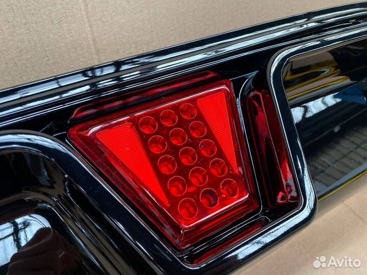 BMW G30 диффузор М5 CS с фонарем LED