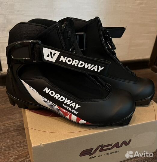 Ботинки для беговых лыж Nordway Tromse
