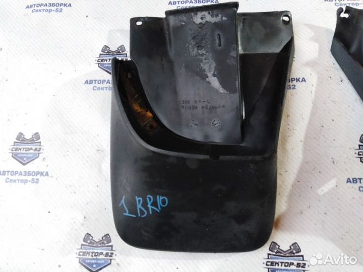 Брызговик задний Honda Cr-V RD1