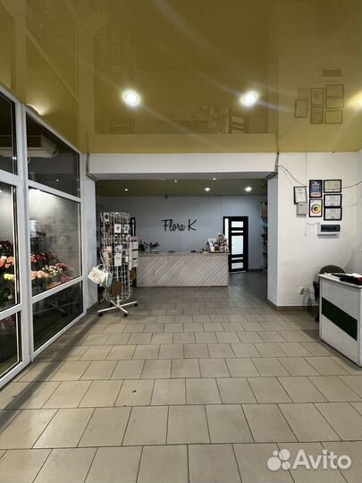 Продам готовый бизнес магазин цветов