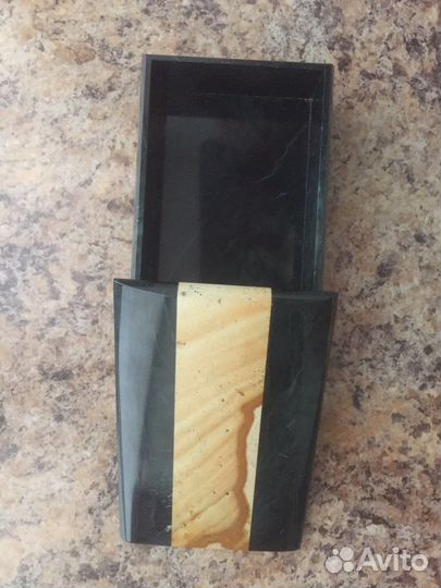 Шкатулка из натурального камня