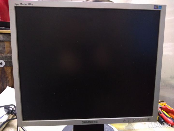 Монитор Samsung 940n