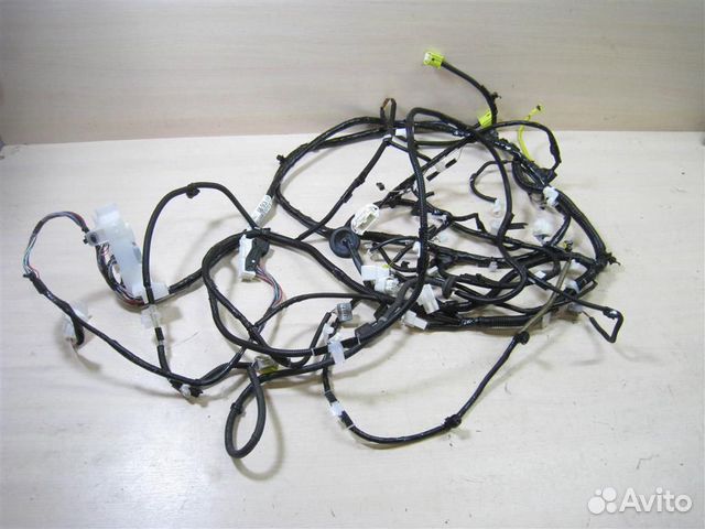 Проводка салона Toyota Verso R2 2015