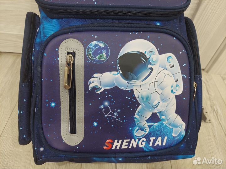 Школьный рюкзак