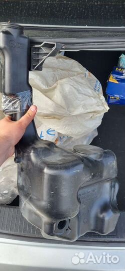 Бак стеклоомывателя Mercedes W212