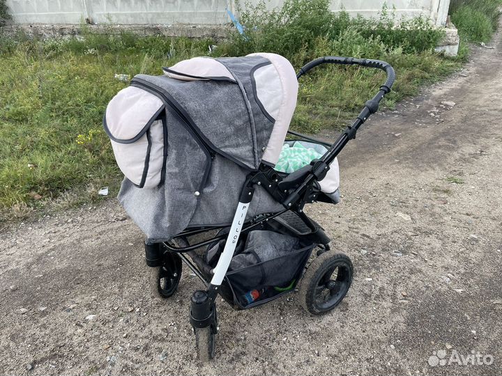 Детская коляска прогулочная с перекидной ручкой