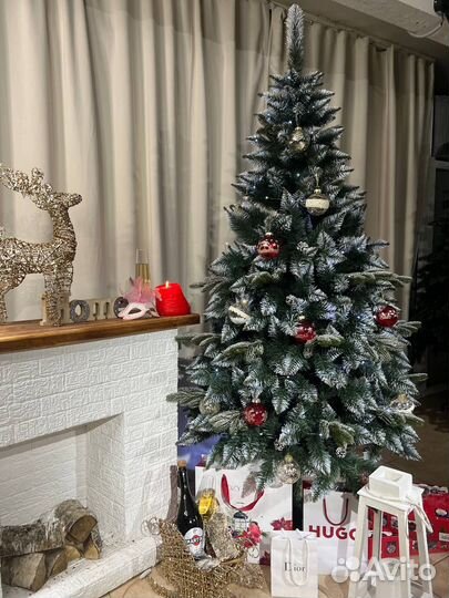 Елка искусственная