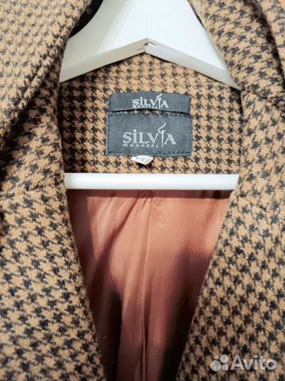 Пальто демисезонное женское 46- 48 размер