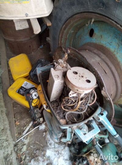 Лодочный мотор