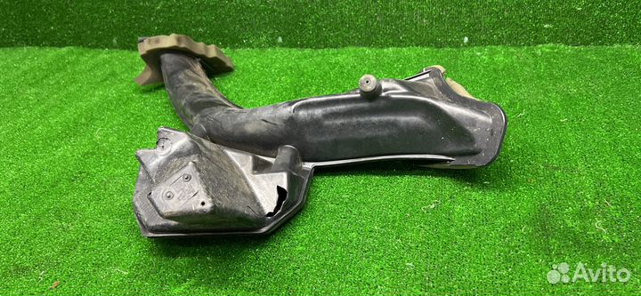 Воздуховод Chevrolet Malibu 9 рест. 2022