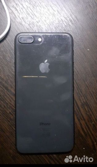 Телефон iPhone