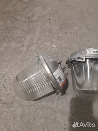 Продам светильники серии нсп без решёток