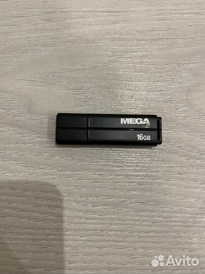 Флешка 16 гб