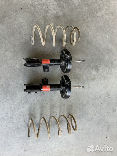 Стойки передние на hyndai/kia