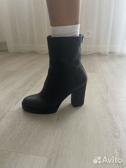 Ботинки зимние р.38