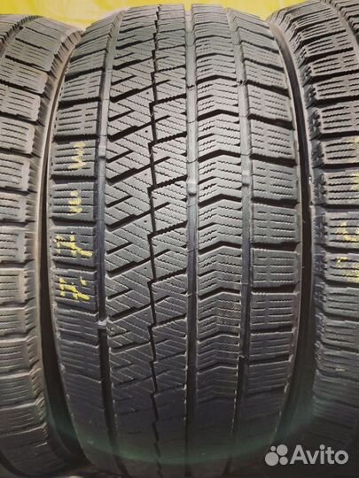 Bridgestone Blizzak VRX2 225/45 R18 91Q