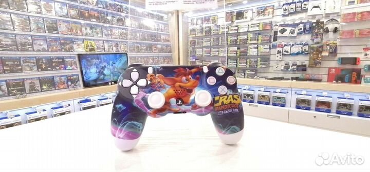Геймпад Crash Bandicut PS4