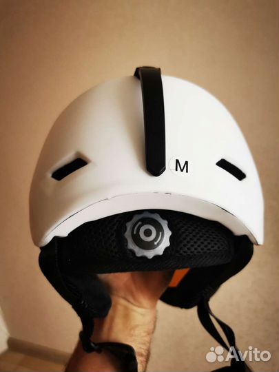 Шлем горнолыжный белый