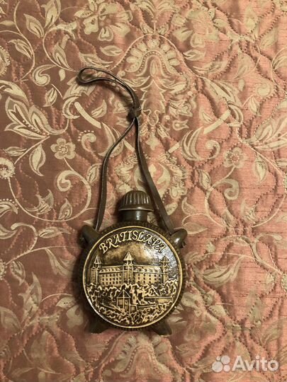 Сувенирная фляга керамика из Словакии