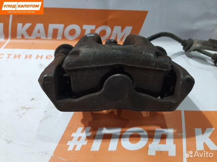 Суппорт тормозной передний правый BMW 1 E87 2007