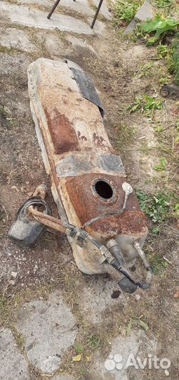 Форд Эксплорер 1995г., 4.0i, бак топливный