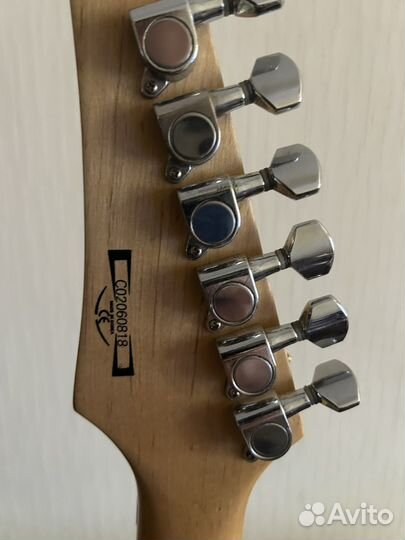 Электрогитара ibanez