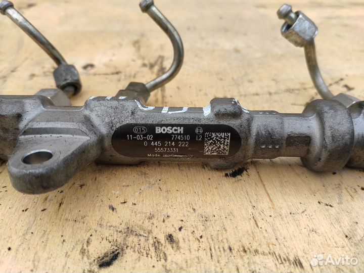 Рампа топливная A13DTE Astra J Corsa D Meriva B