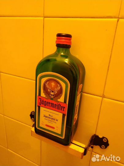 Бутыли/тубусы брэнд: JimBeam, Jagermeister, Metaxa