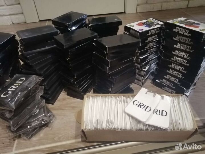 Визитницы, кошелёк для карт