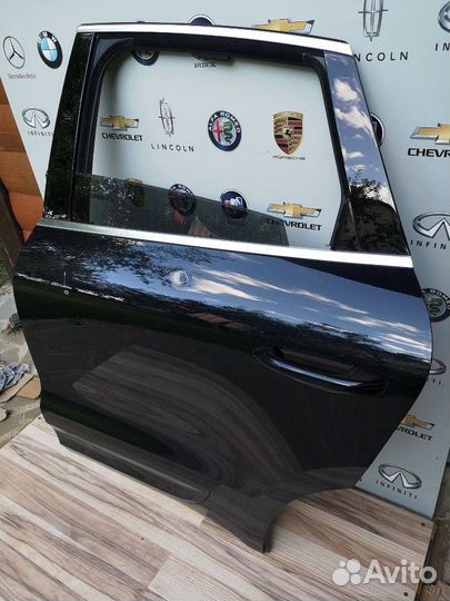 Дверь задняя левая Porsche Macan 2014 95B833311A