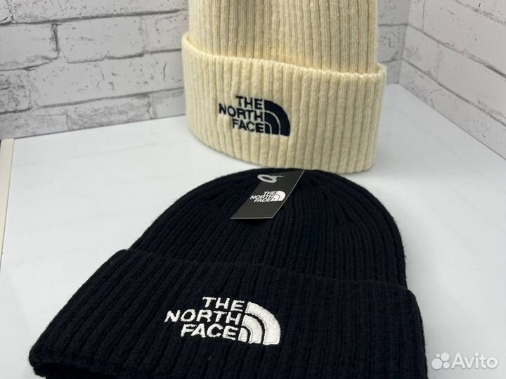 Шапка женская the north face