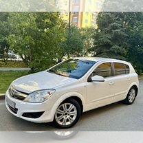 Opel Astra 1.8 AT, 2008, 199 000 км, с пробегом, цена 580 000 руб.