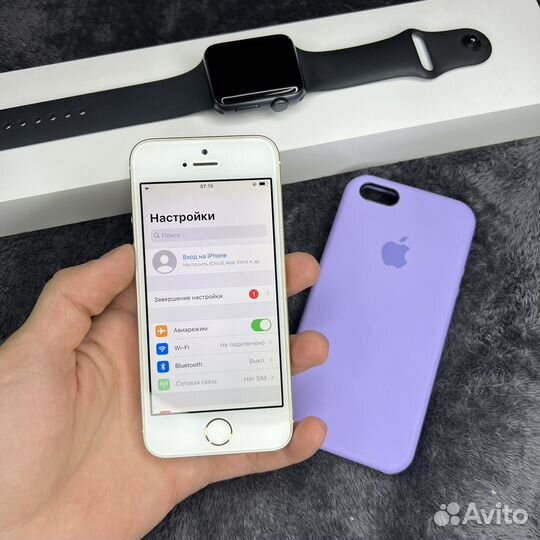 iPhone SE, 32 ГБ