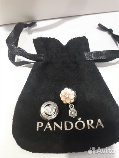 Pandora шарм.Оригинал