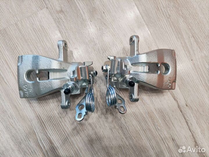 Суппорта тормозные задние Ford mondeo 4 galaxy