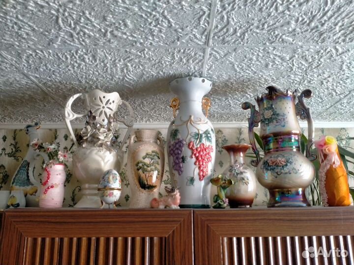 Посуда, вазы, сувениры из глины, фарфора, керамики